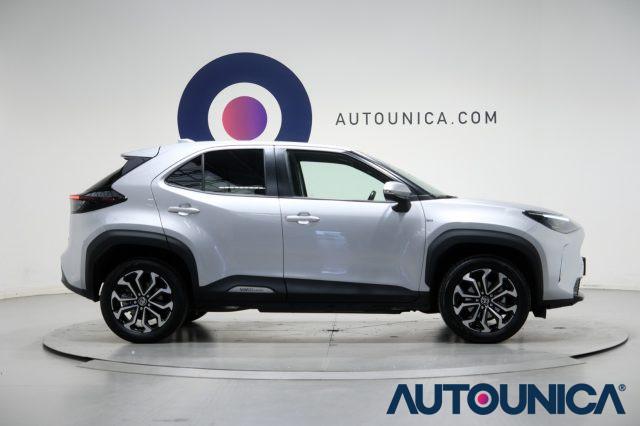 TOYOTA Yaris Cross 1.5 HYBRID 5PORTE E-CVT AWD-I 4x4 TREND FULL LED