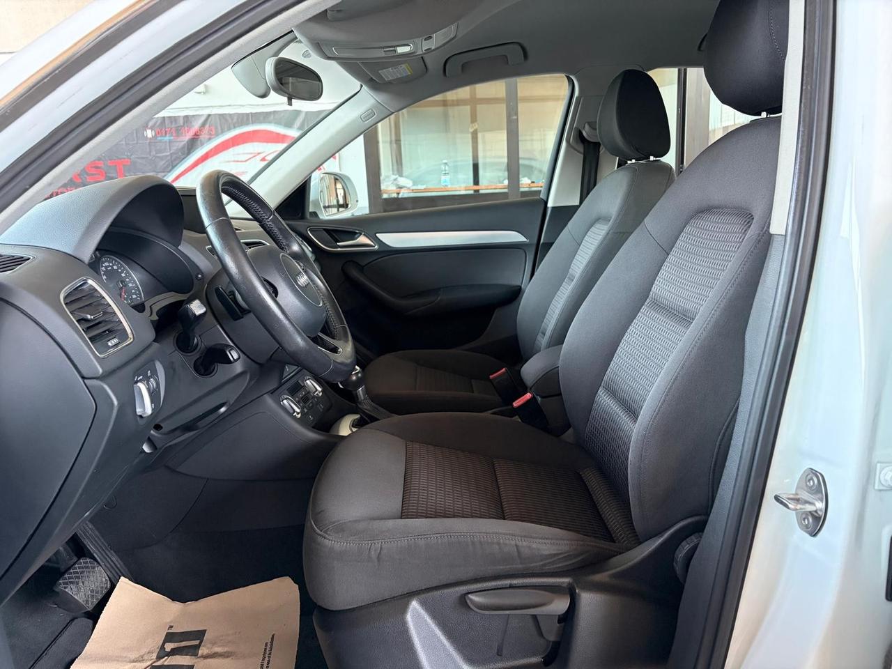 Audi Q3 2.0 TDI 177 CV quattro S tronic Business