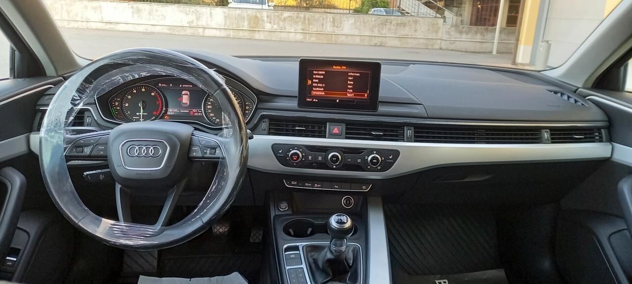 AUDI A 4 Avant TFSI G-Tron Sport Benzina - Metano cc. 1.984 CV: 170 Cambio Manuale 6 Marce 5 Porte 5 Posti Euro 6