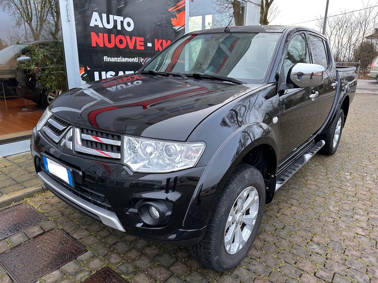 Mitsubishi L200 2.4 DI-D/181CV Double Cab Intense Hp Mivec