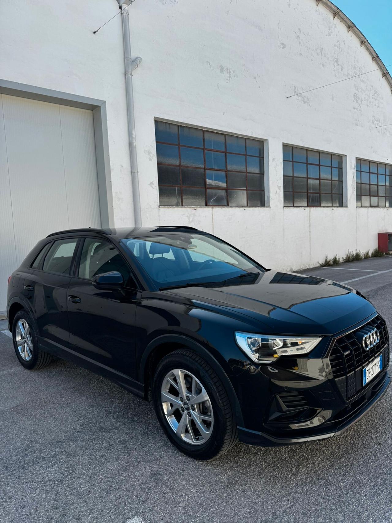 Audi Q3 40 TDI quattro S tronic line edition