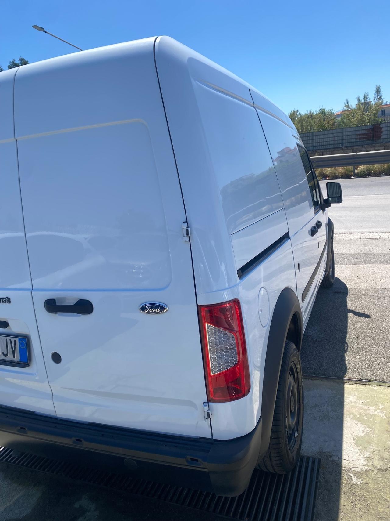 Ford Transit Connect Tourneo 220L 1.8 TDCi/75CV DPF PL-TA N1 Trend