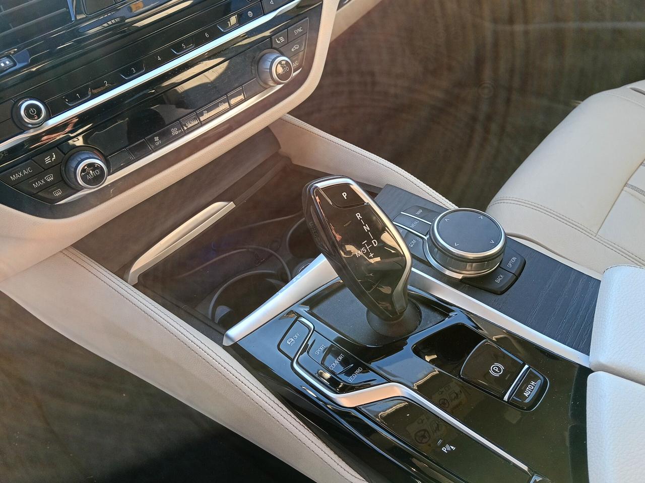 Bmw 520 520d 48V xDrive Touring Luxury