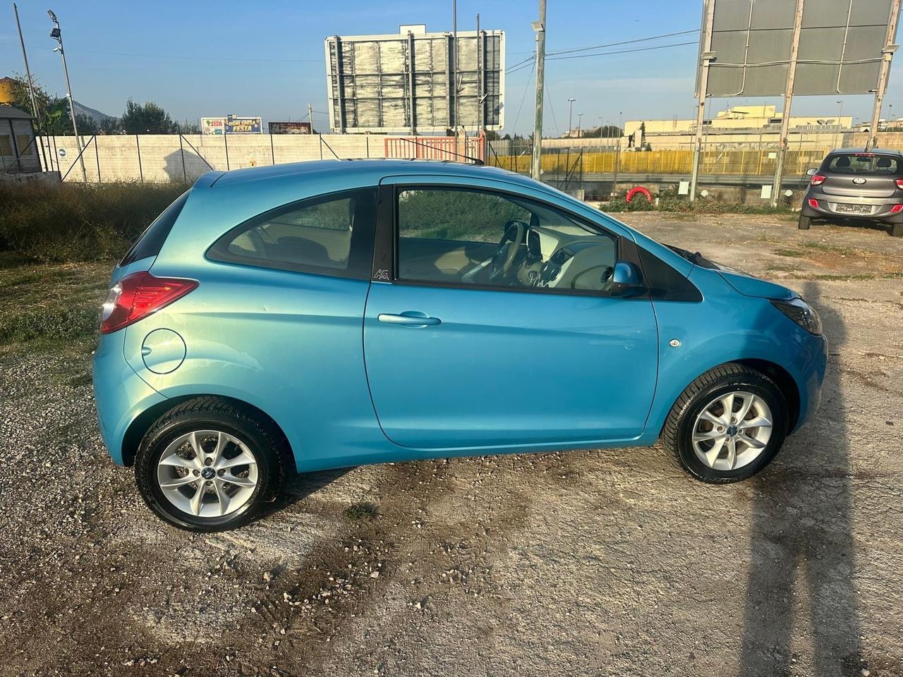 Ford Ka 1.2 8V 69CV Titanium