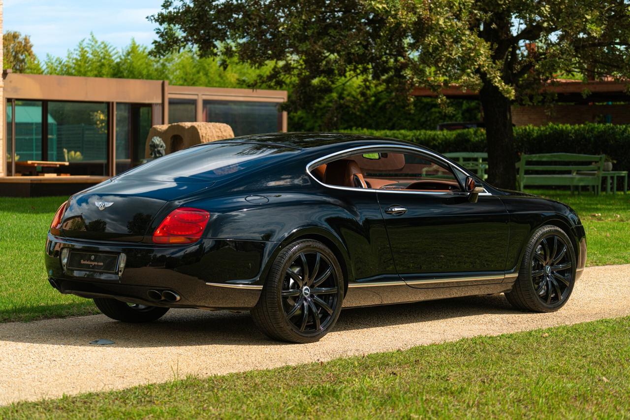 BENTLEY CONTINENTAL GT - RDS01258