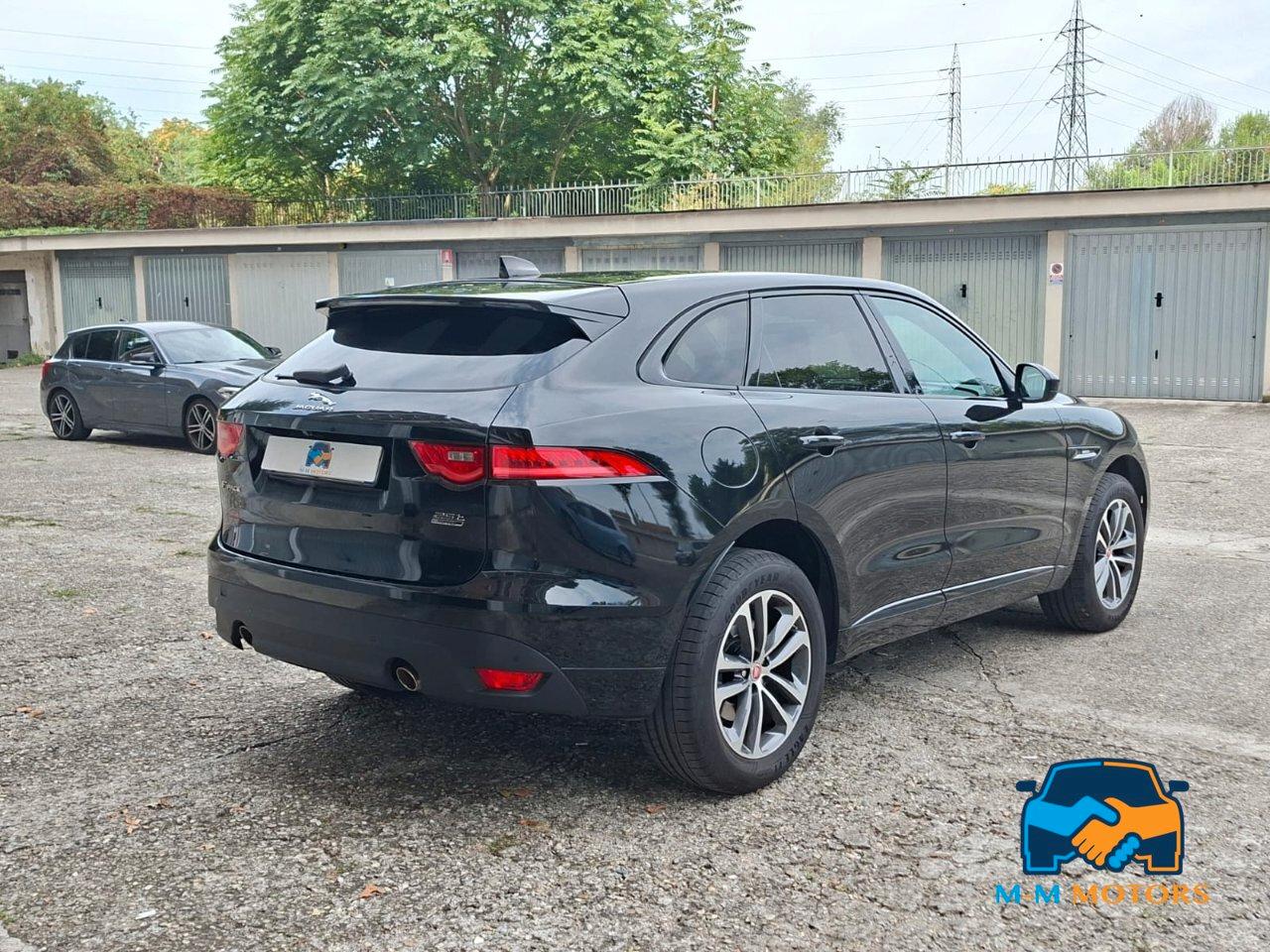 Jaguar F-Pace 2.0 i4 R-Sport awd 250cv auto my20