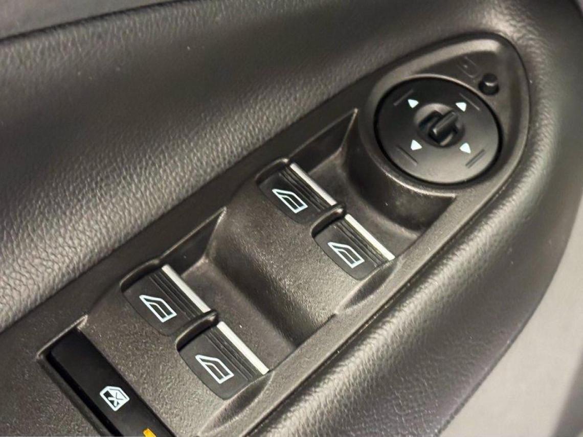 FORD Kuga 1 5 tdci st line ses 2wd 120cv powershift