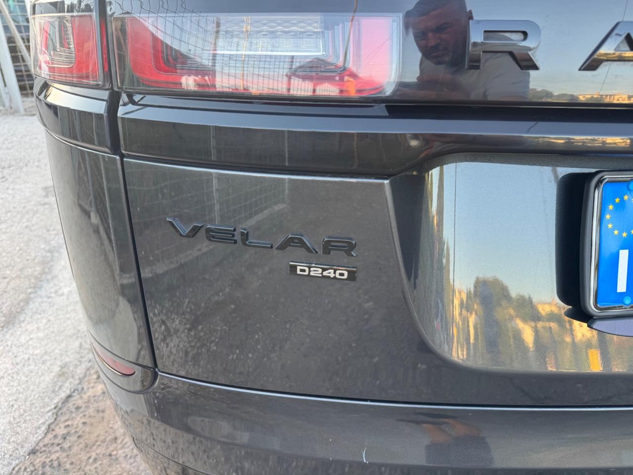 Land Rover Range Velar 2.0D I4 240 CV R-Dynamic HSE