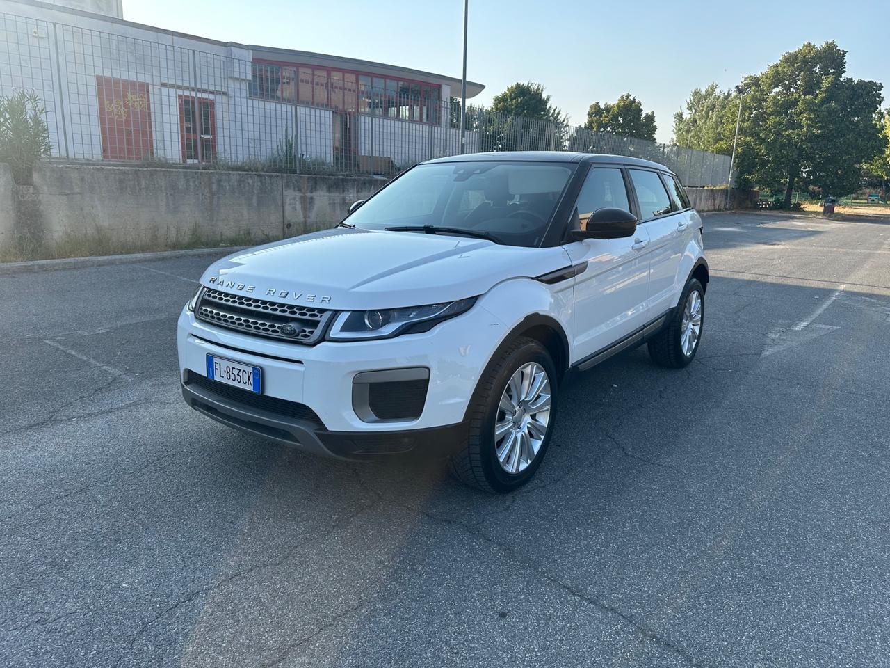 Land Rover Range Evoque 2.0 TD4 150 CV 5p. Pure