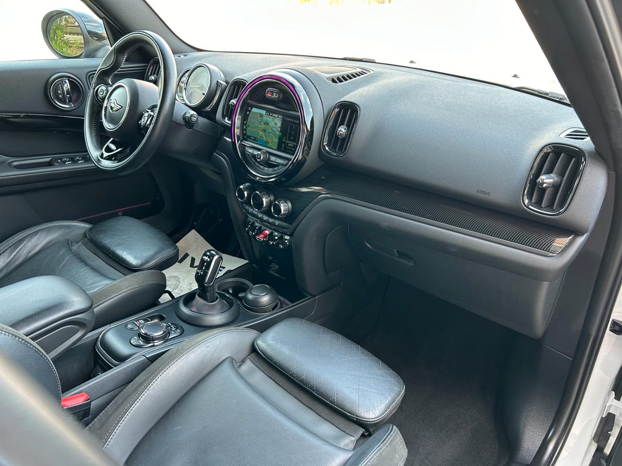 MINI Cooper SD Countryman 190CV HYPE