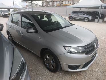 Dacia Sandero 1.5 dCi 8V 75CV Start&Stop SS Lauréate Family