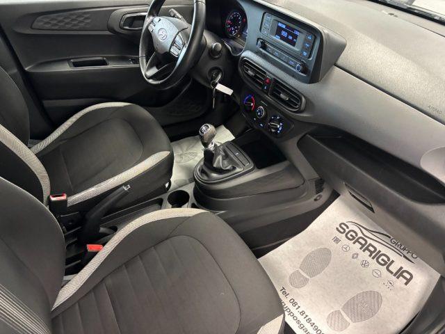 HYUNDAI i10 1.0 Benzina Tech Full Optional
