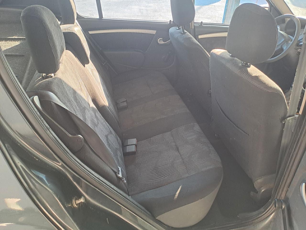 Dacia Sandero 1.4 8V GPL SC. 2029