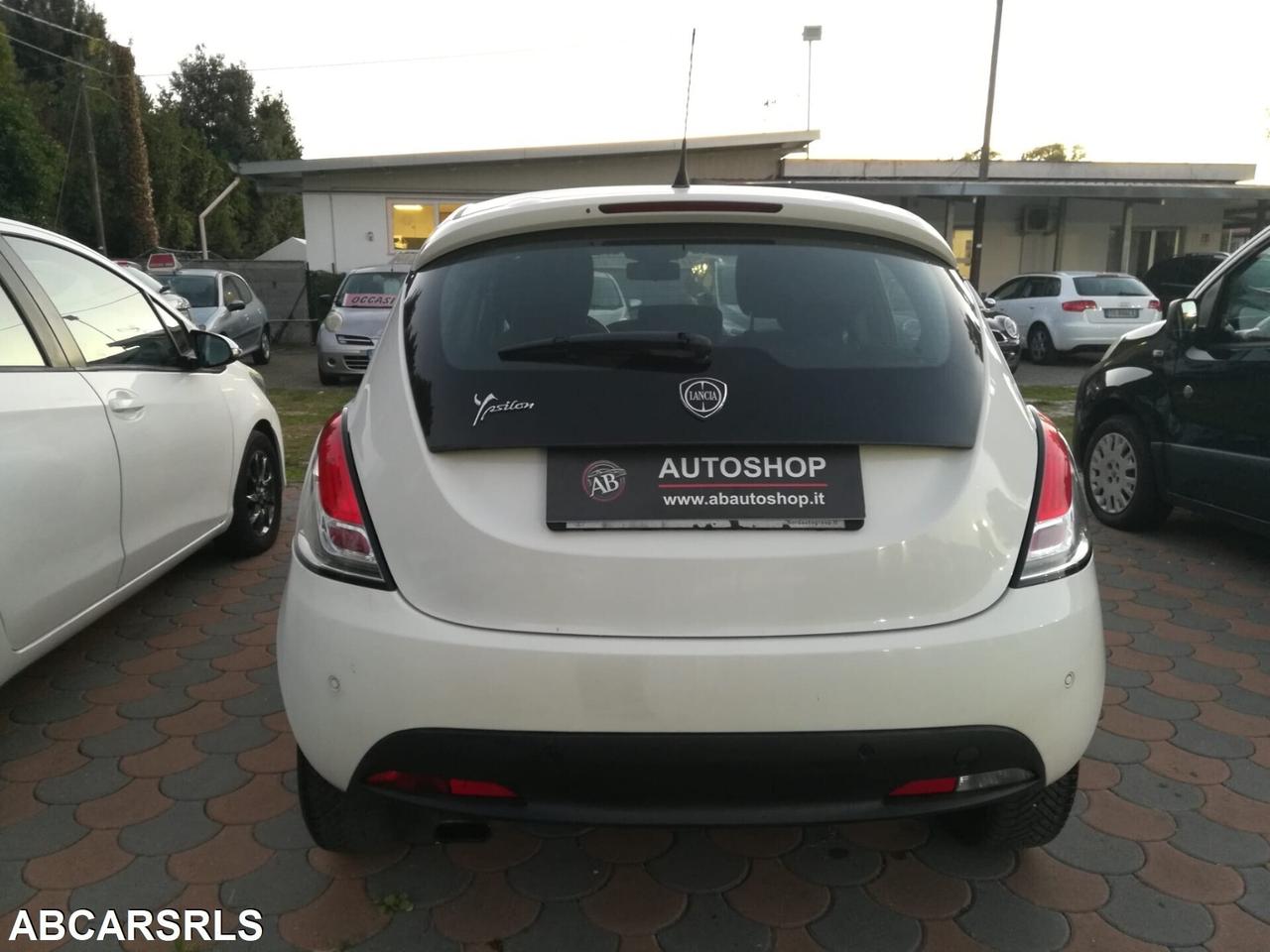 LANCIA - Ypsilon - 1.2 69 CV 5p. Gold - NEOPATENTA