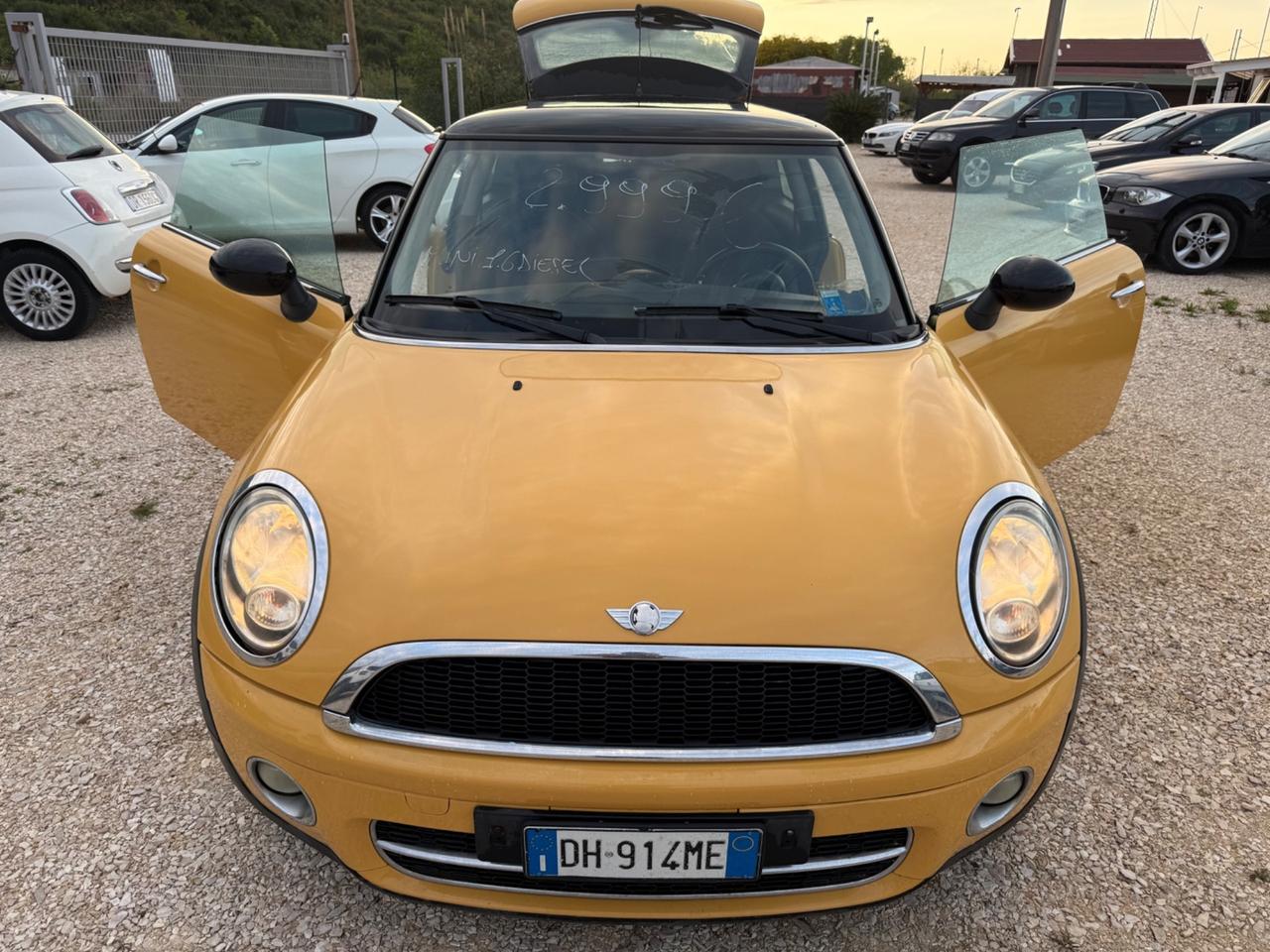 Mini 1.6 16V Cooper Diesel 2.900€