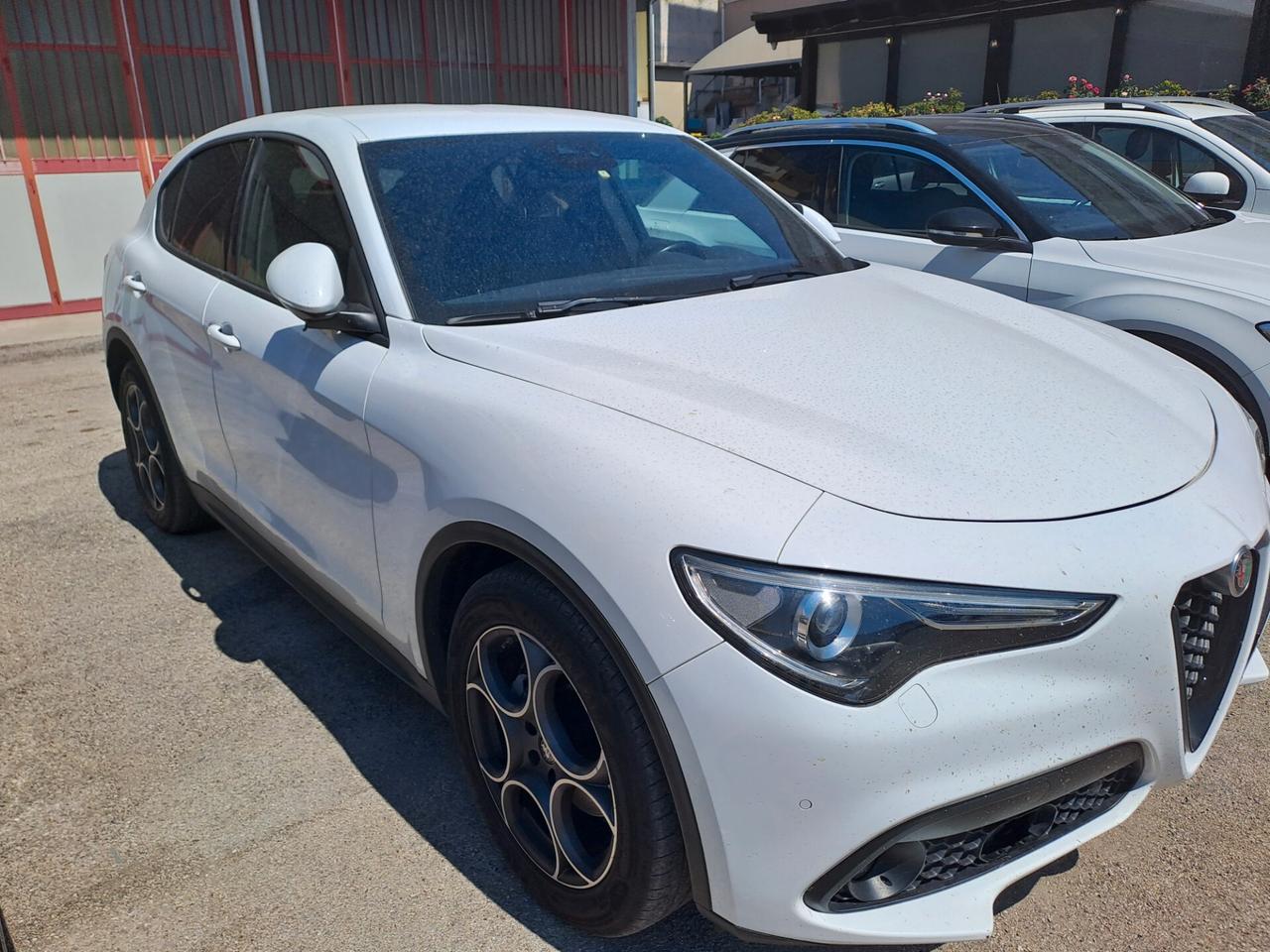 Alfa Romeo Stelvio 2.2 Turbodiesel 160 CV AT8 RWD Veloce