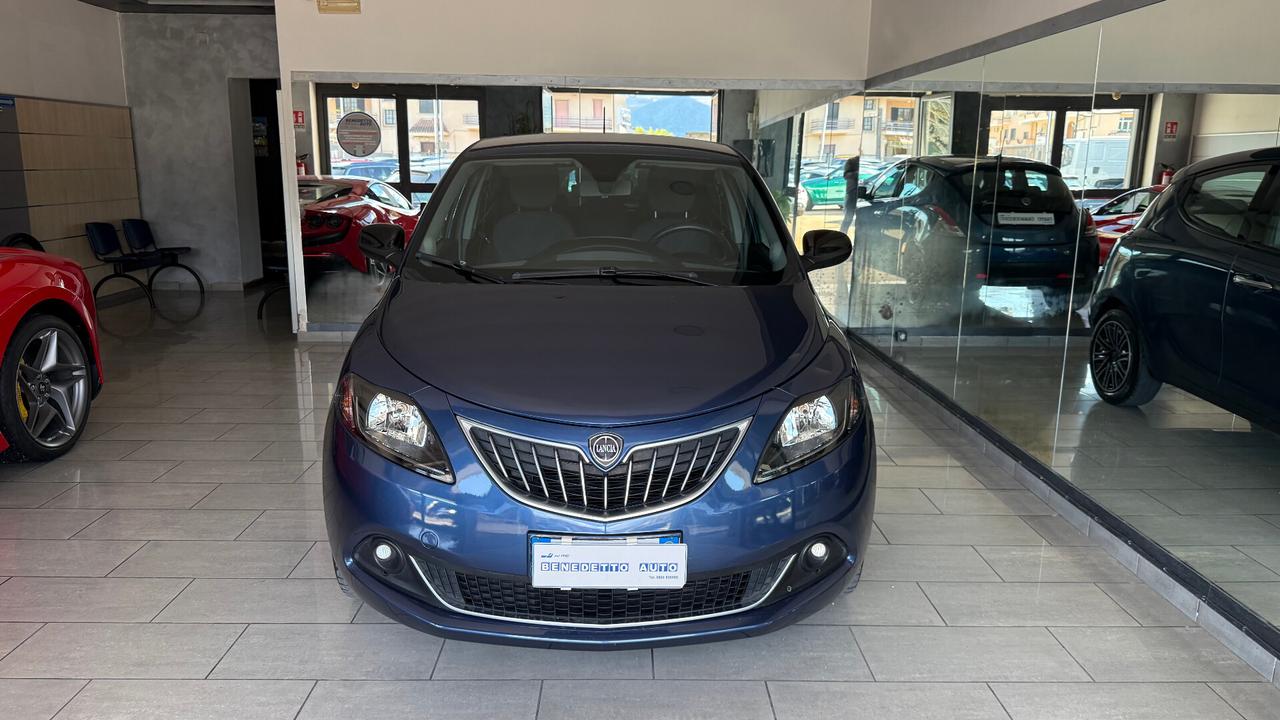 Lancia Ypsilon 1.2 69 CV 5 porte GPL Gold Plus