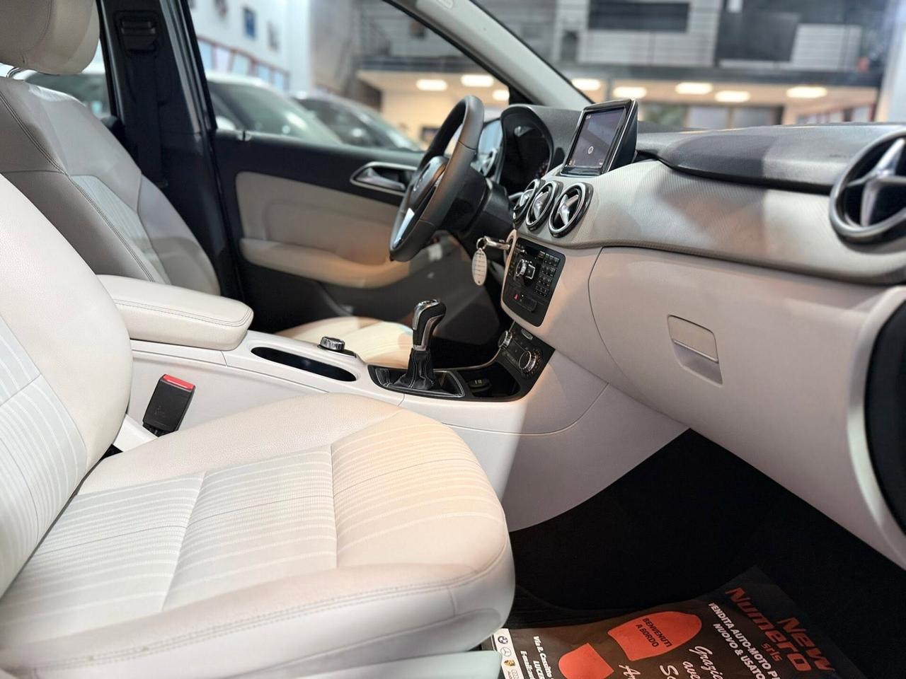 Mercedes-benz B 200 180 CDI Premium