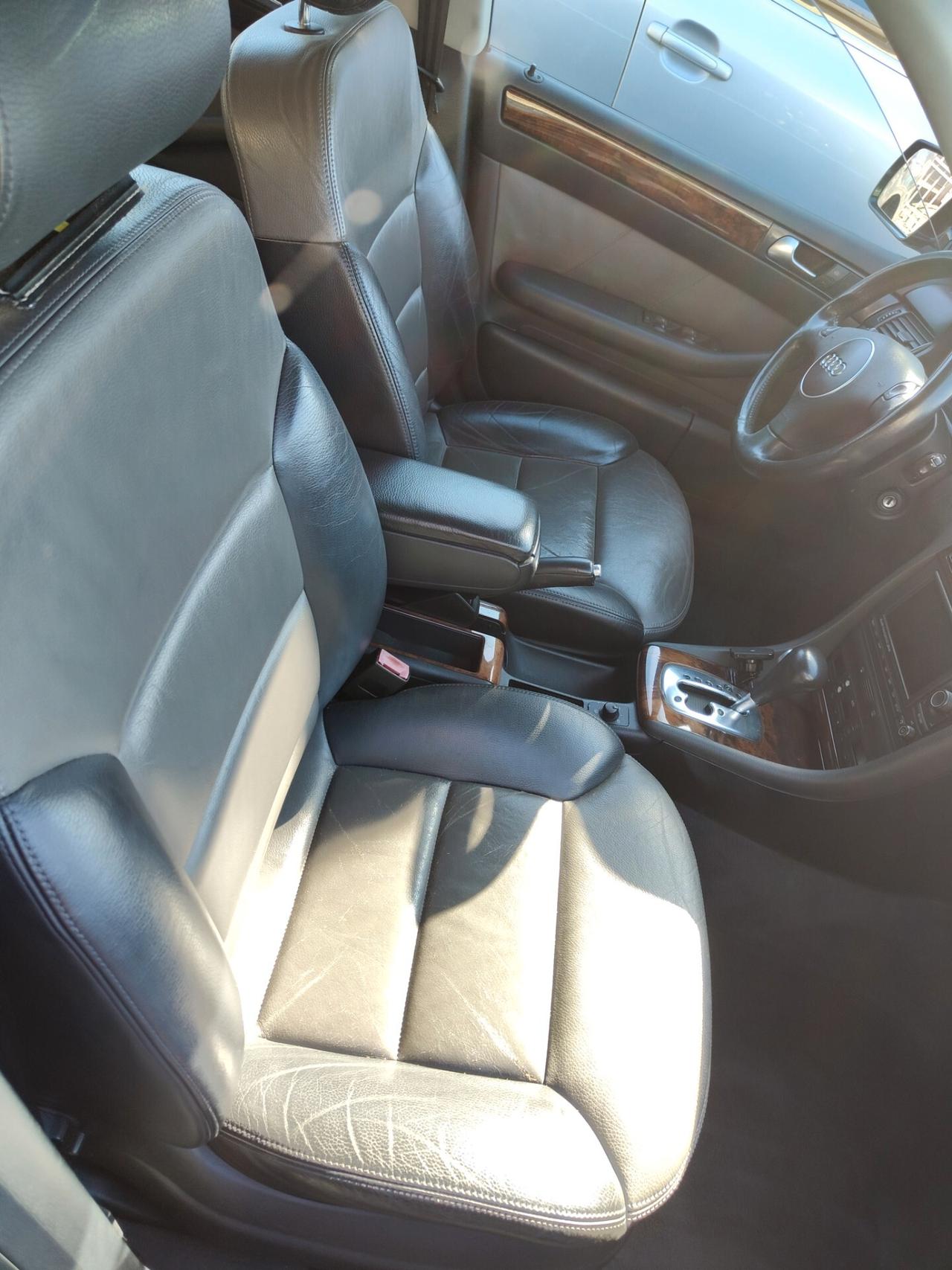 Audi A6 allroad 2.5 TDI 180 CV