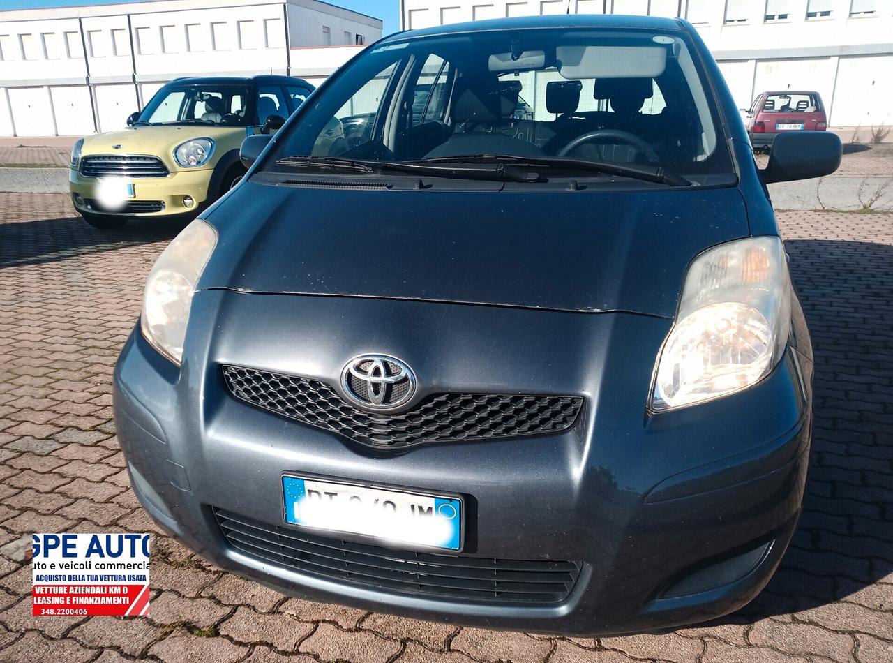 Toyota Yaris 1.3 5 porte Sol