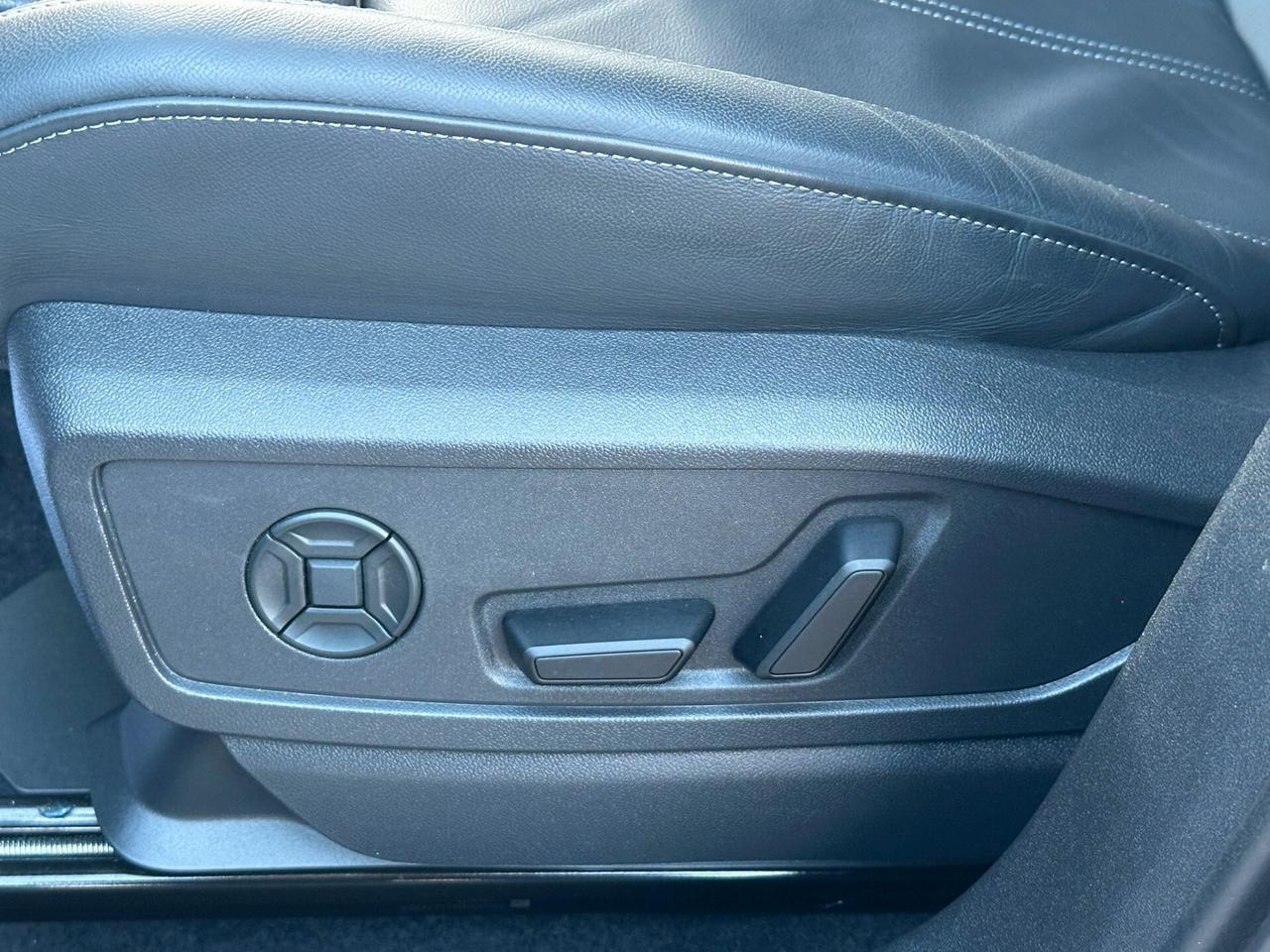 AUDI Q5 TDI 150 kW mHEV+ S LINE EDITION S TRONIC - IVA - GARANZIA UFFICIALE