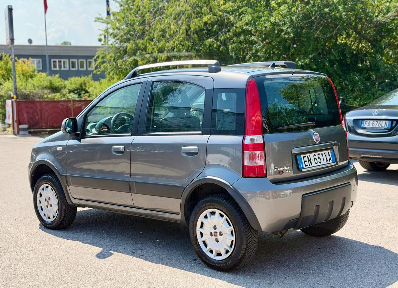 Fiat Panda 2012 1.2 4x4 Climbing OK NEOPATENTATI ! !b