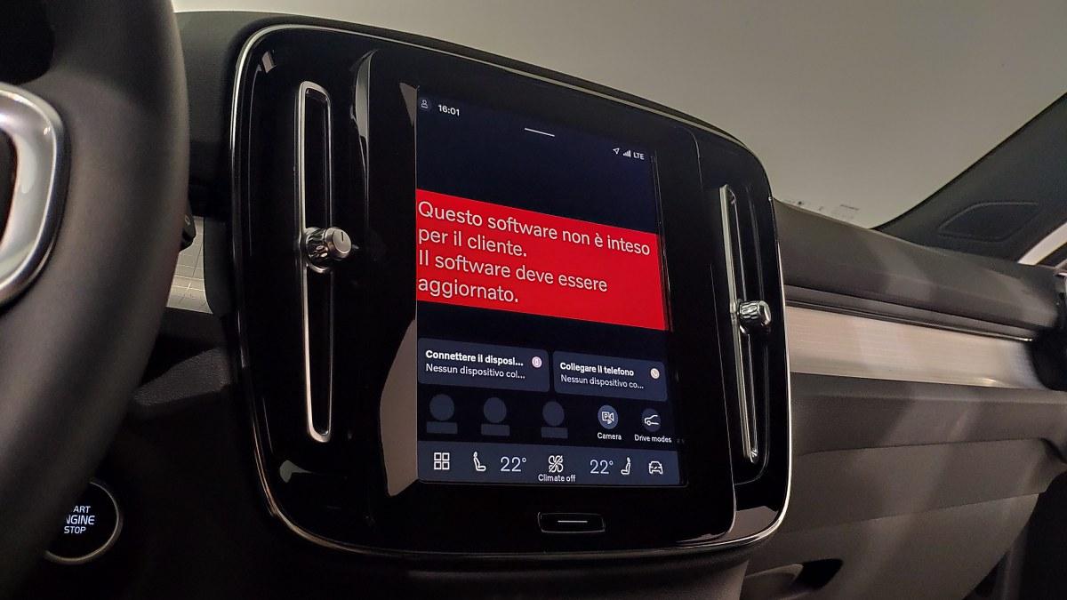 VOLVO Xc40 B3 Mild Hybrid Automatico Core