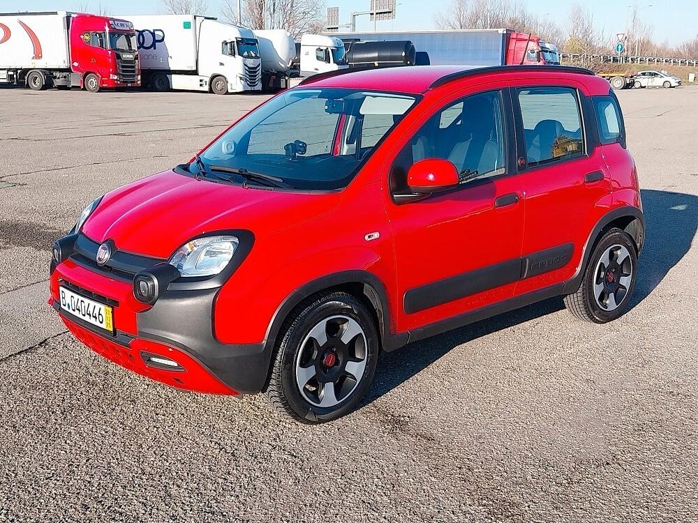 Fiat Panda 1.0 FireFly S&S Hybrid Red Cross