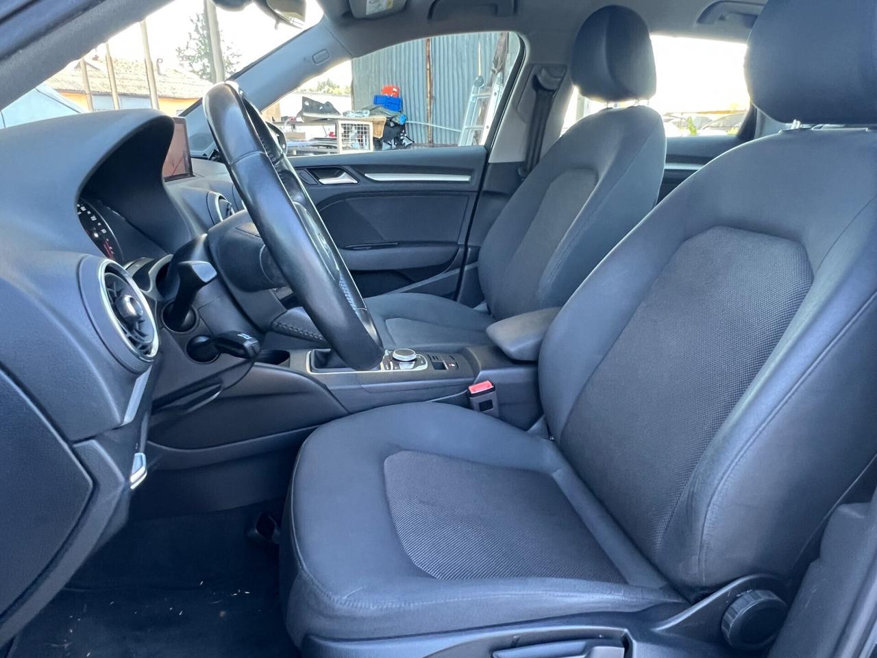 Audi A3 SPB 1.6 TDI 116 CV Business