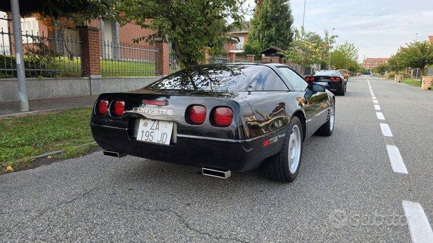 Chevrolet Corvette LT1