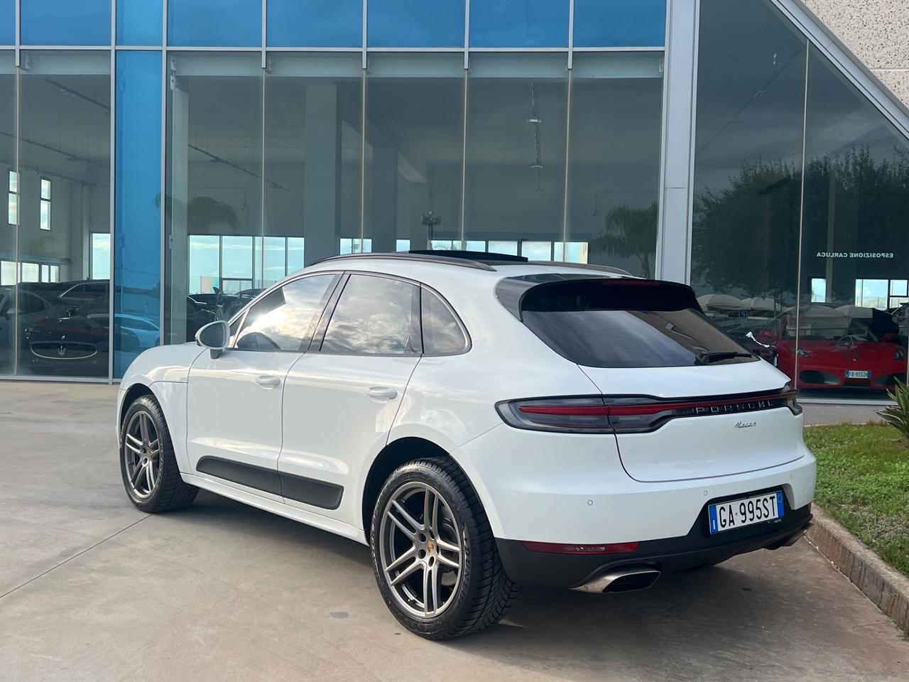 Porsche Macan 2.0 245cv pdk