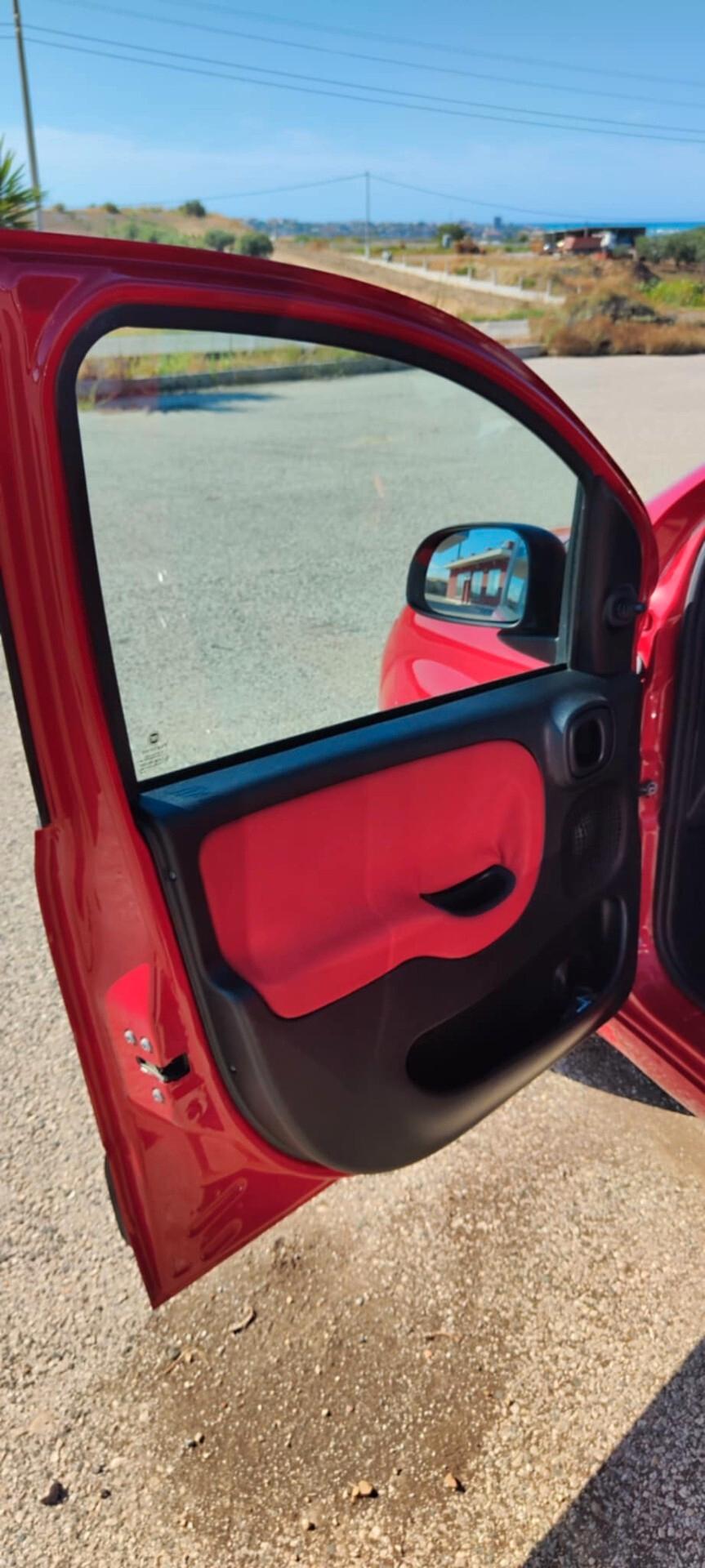 Fiat Panda 0.9 TwinAir Turbo Natural Power Lounge