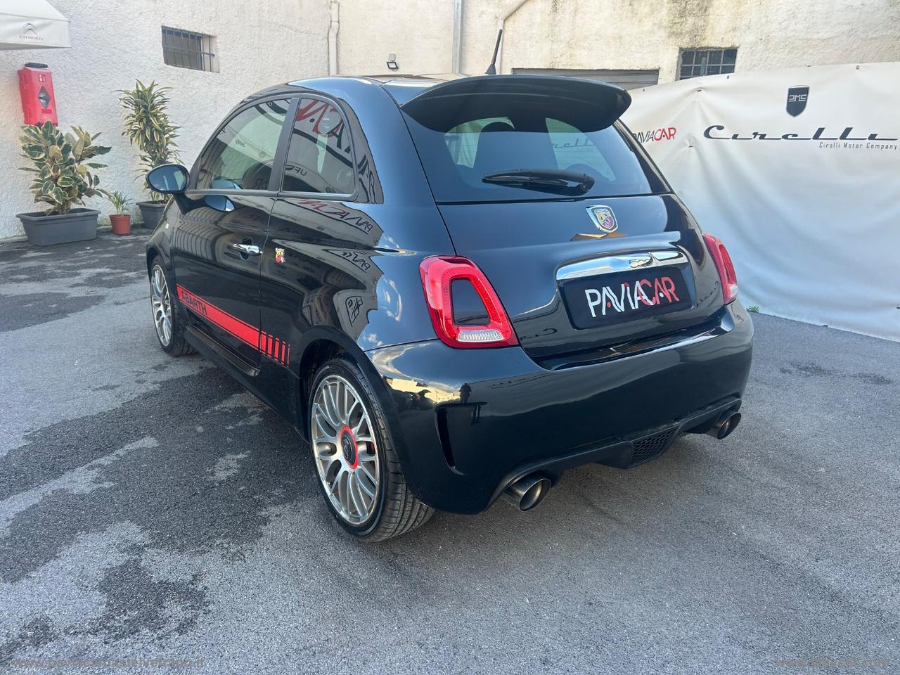 ABARTH 500 1.4 Turbo T-Jet Custom