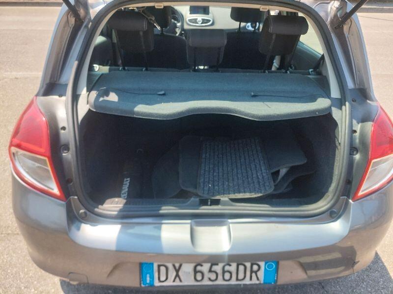 Renault Clio 1.2 75CV 5P Gomme Nuove NEOPATENTATI