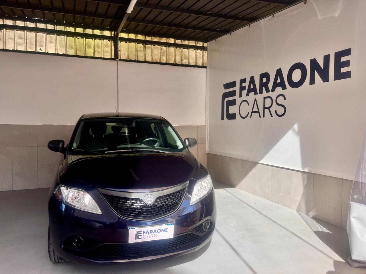 Lancia Ypsilon 1.2 69 CV 5 porte GPL Ecochic Elefantino Blu
