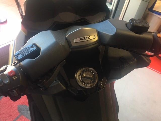 Kymco AK 550 ABS + TCS