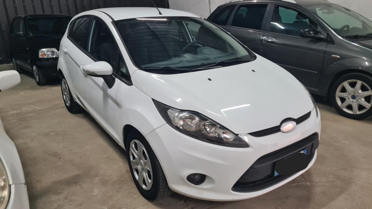 Ford Fiesta 1.4 TDCi 5p. Titanium