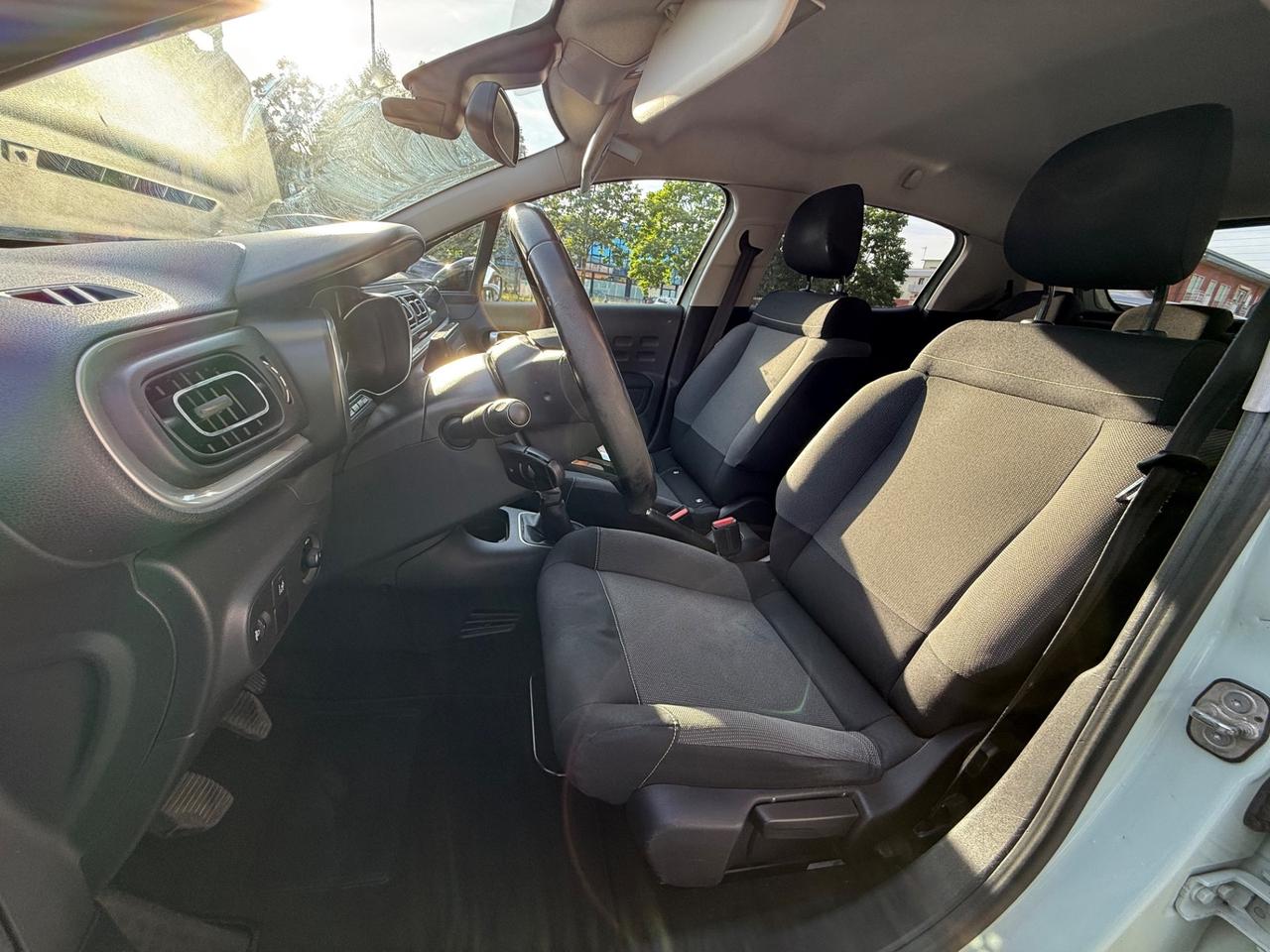 Citroen C3 PureTech 82 Shine ok Neopatentati