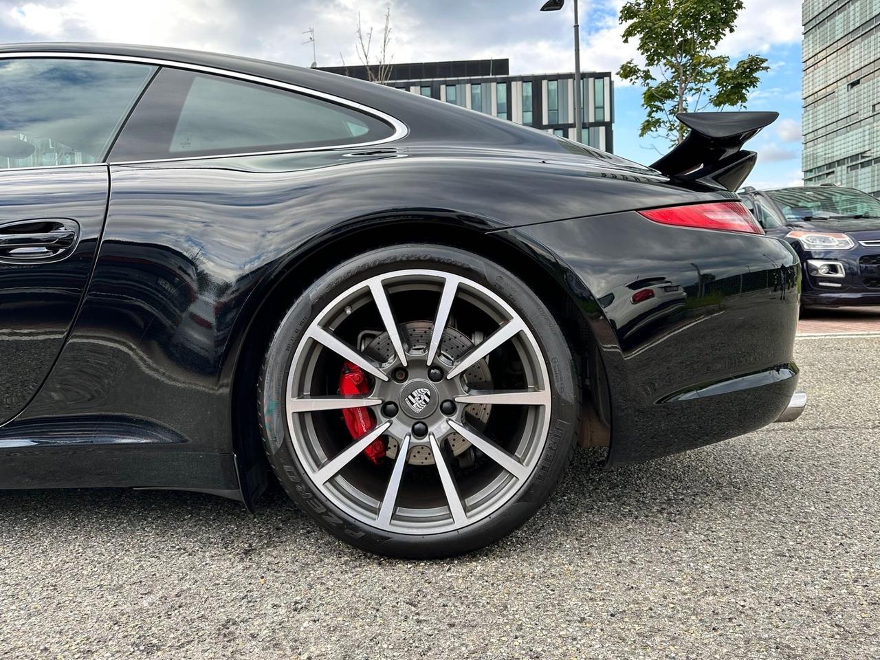 Porsche 911 3.8 Carrera S Coupé