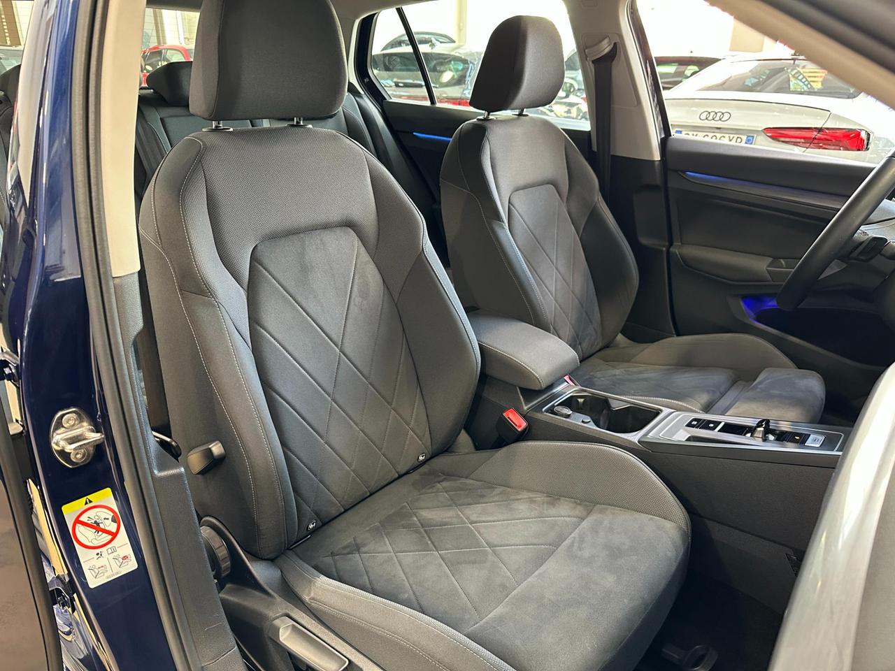 Volkswagen Golf 1.5 etsi evo Style 150cv DSG-19"-Carplay-IVA