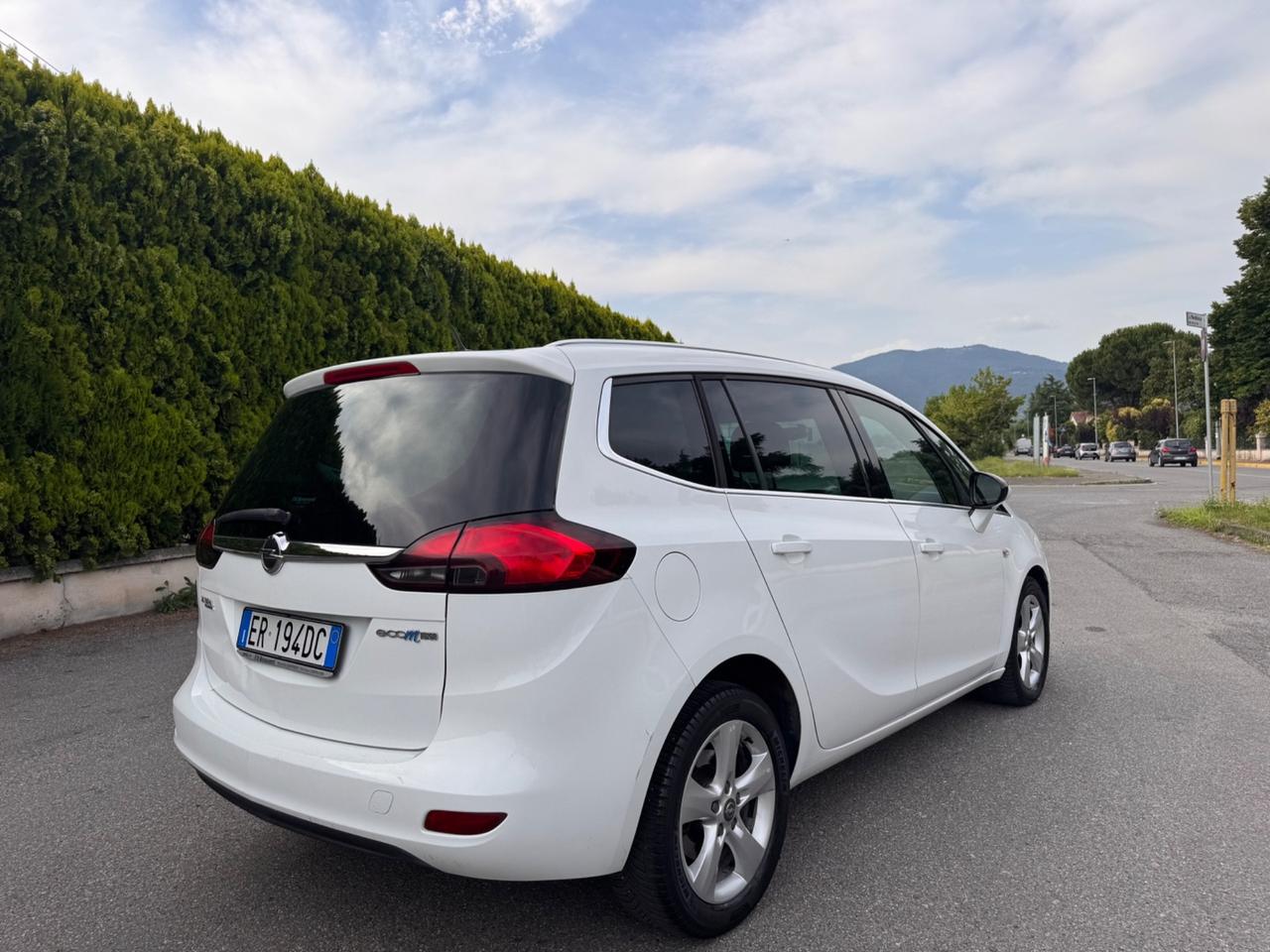 Opel Zafira Opel Zafira,1.6 benzina Metano, anno 2013