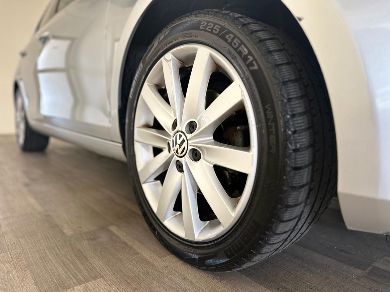 Volkswagen Golf 1.6 TDI DPF 5p. Highline NEOPATENTATI