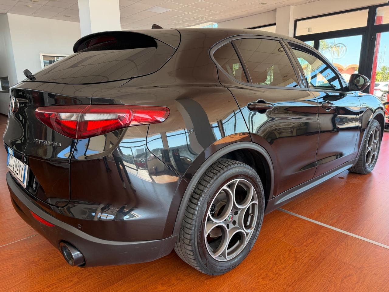 Alfa Romeo Stelvio 2.2 Turbodiesel 190 CV AT8 Q4 Sprint