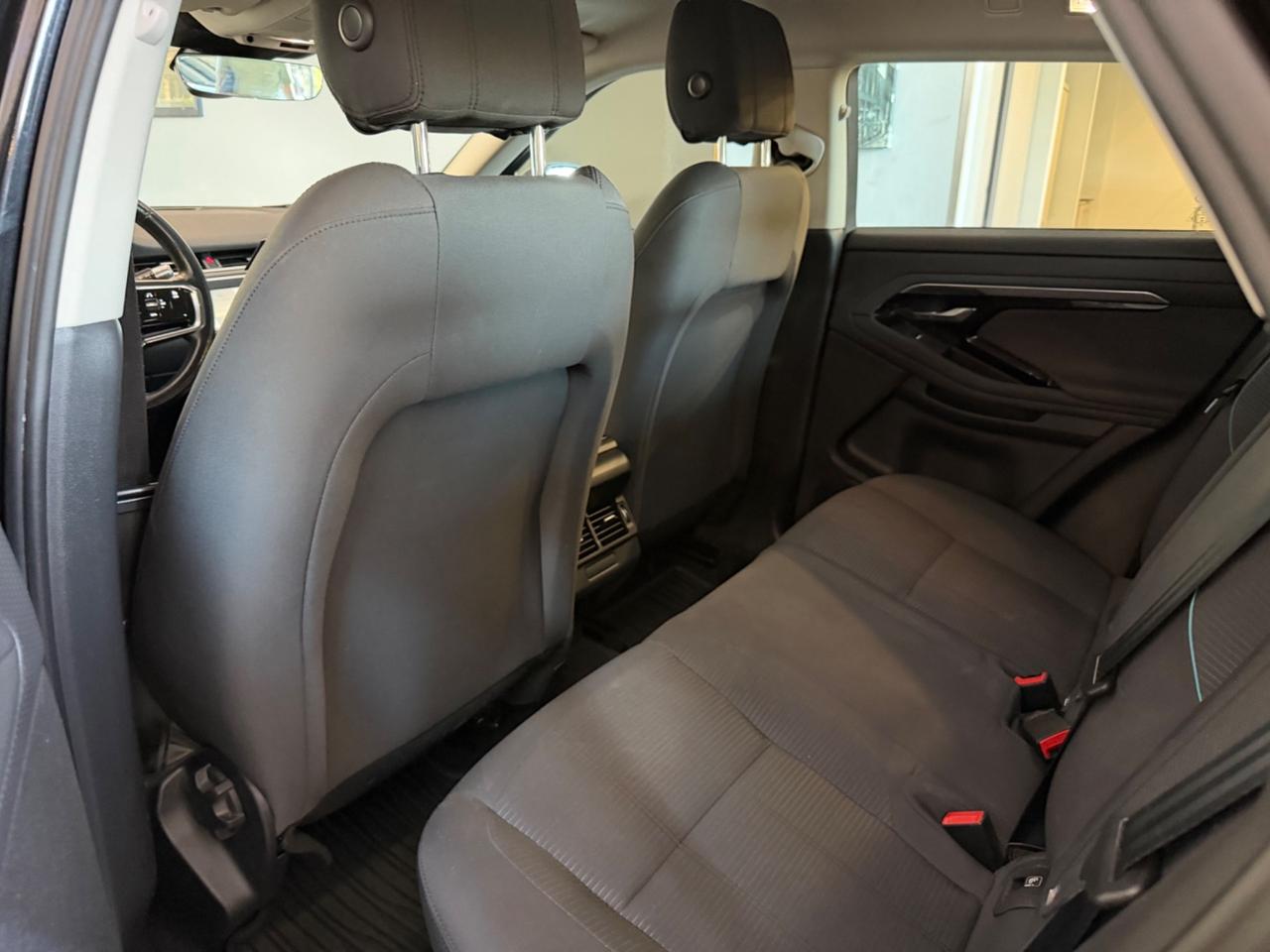 Range Rover Evoque 2.0D I4-L.Flw 150 CV AWD Auto SE