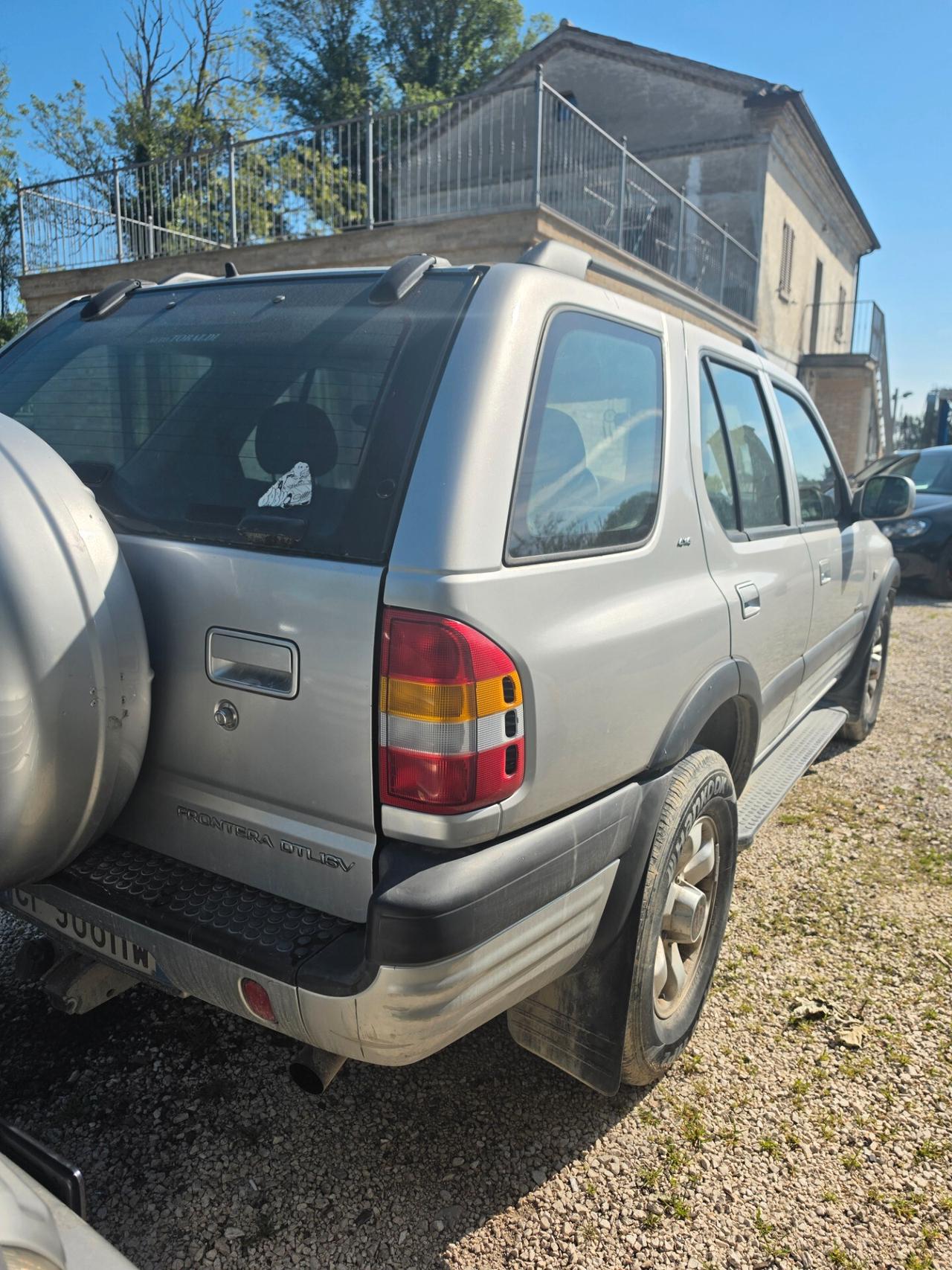 Opel Frontera 2.2 16V DTI Wagon Limited