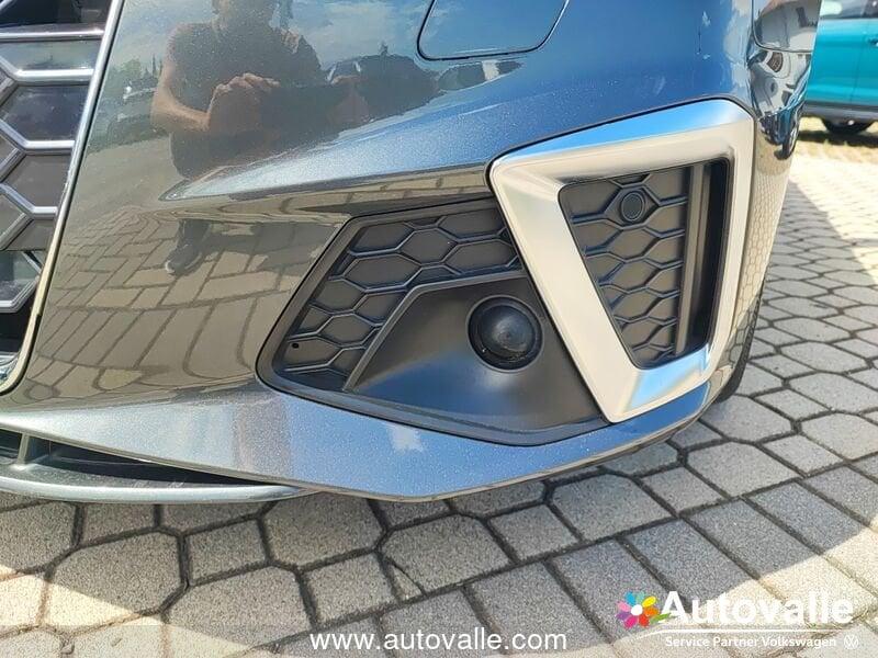 Audi A4 Avant 40 TDI quattro S tronic S line edition