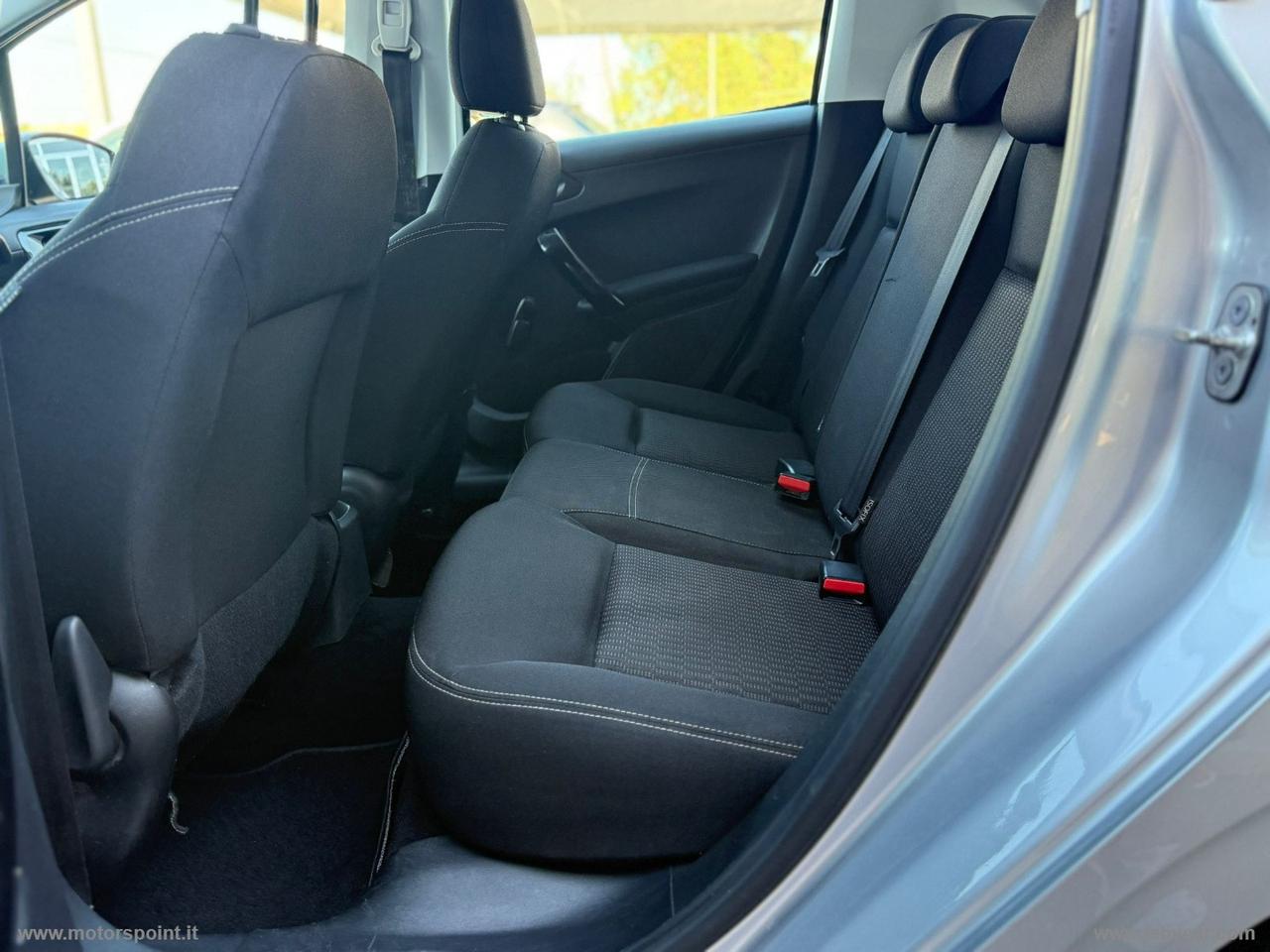 PEUGEOT 208 BlueHDi 75 5p. Allure