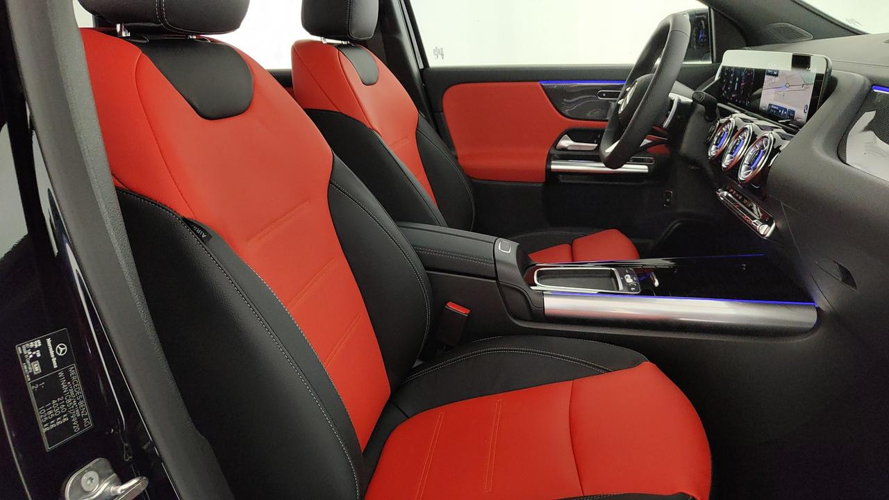 Mercedes-Benz GLA 200 d automatic