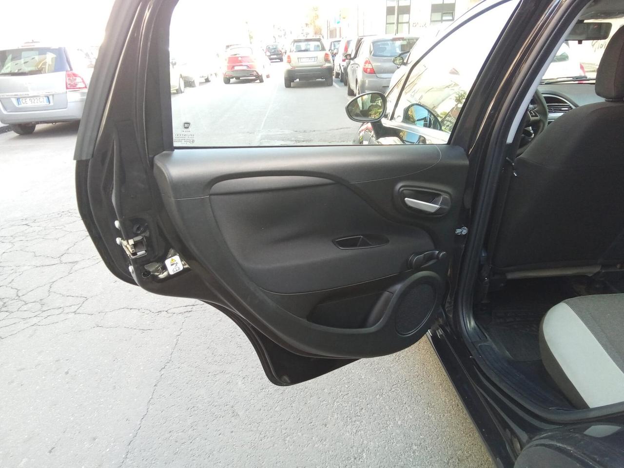 Fiat Punto 1.4 8V 5 porte Natural Power Lounge