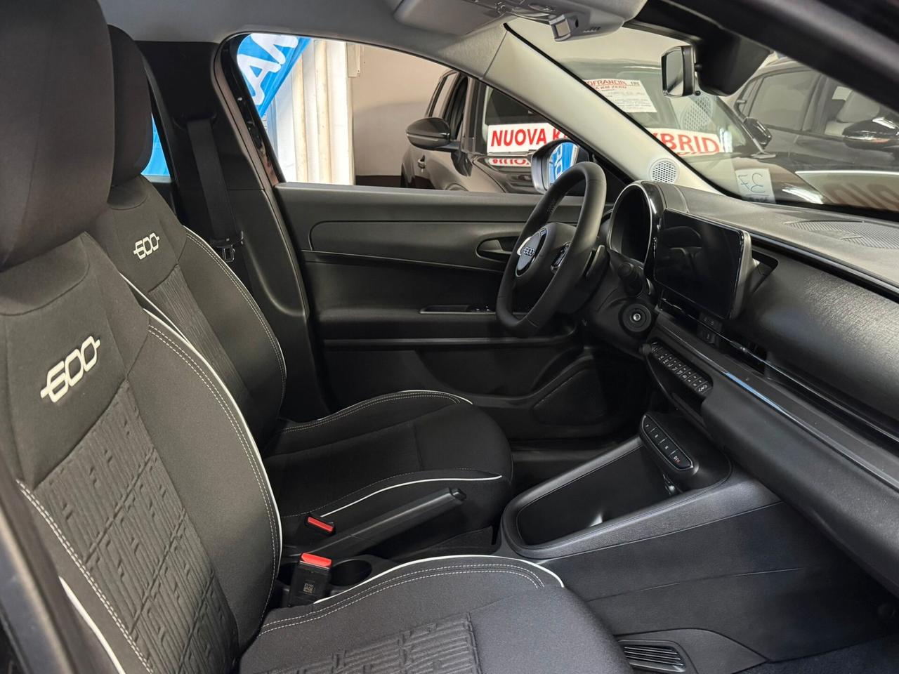 Fiat 600 Hybrid 110 CV DCT MHEV Pop